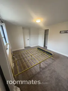 Room for rent in Willingboro, NJ $1050, house