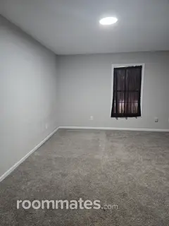 Room for rent in Dallas, NC $725, house