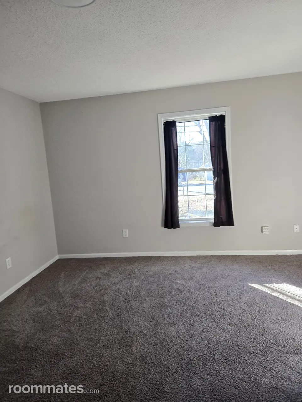 Profile photo 1 of 3