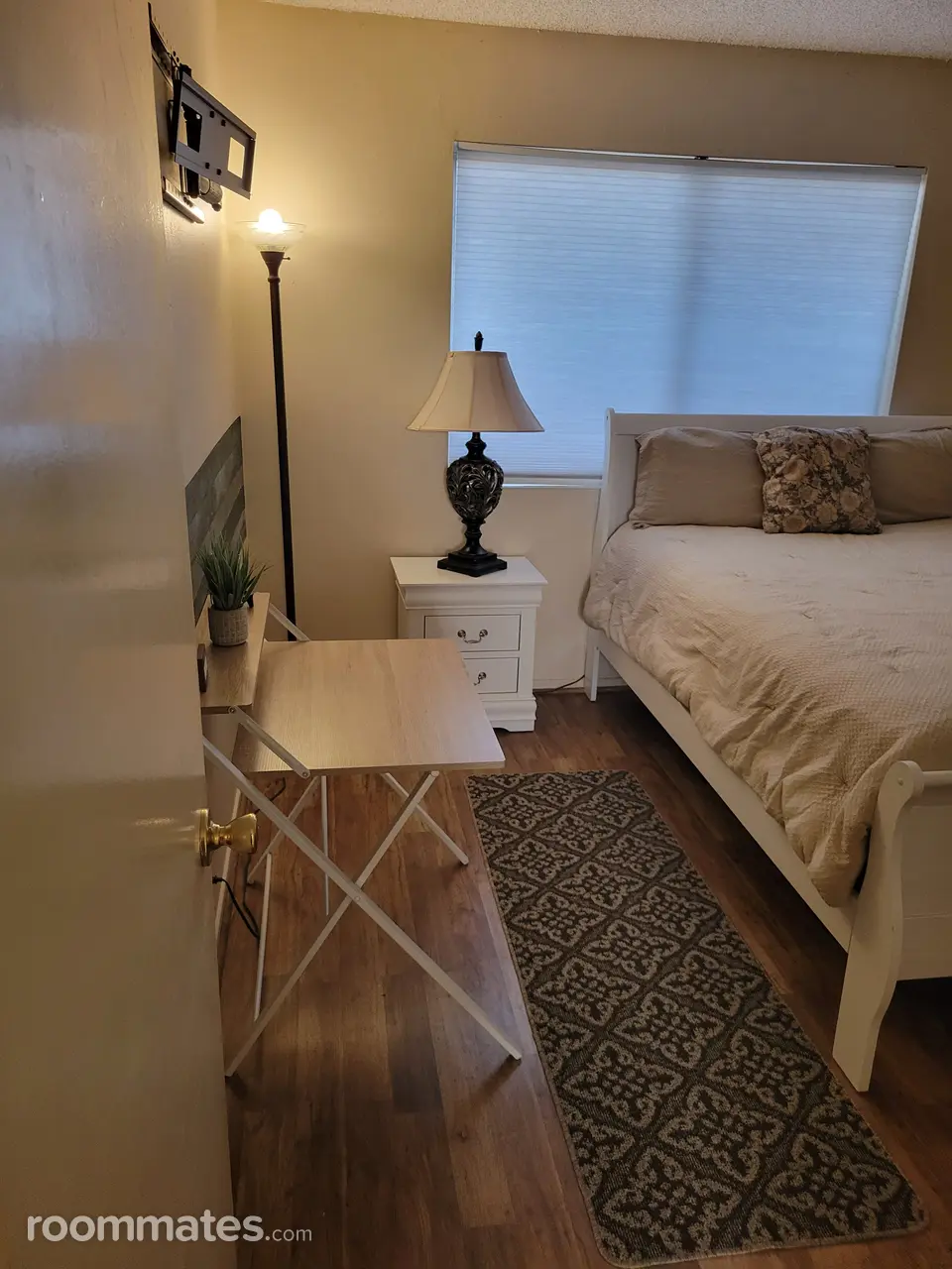 Profile photo 6 of 7