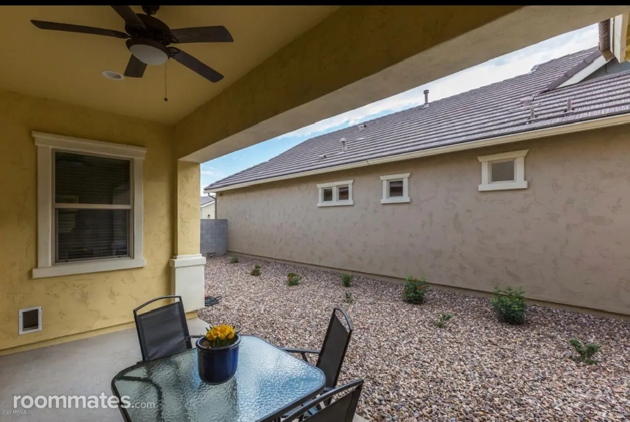 Profile photo 10 of 11