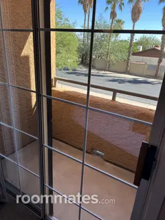 Room for rent in Glendale, AZ $1000, condo