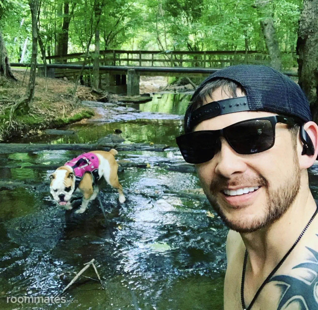 Profile photo 10 of 14