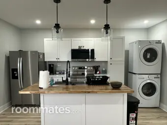 Room for rent in Wilmington, NC $900, other