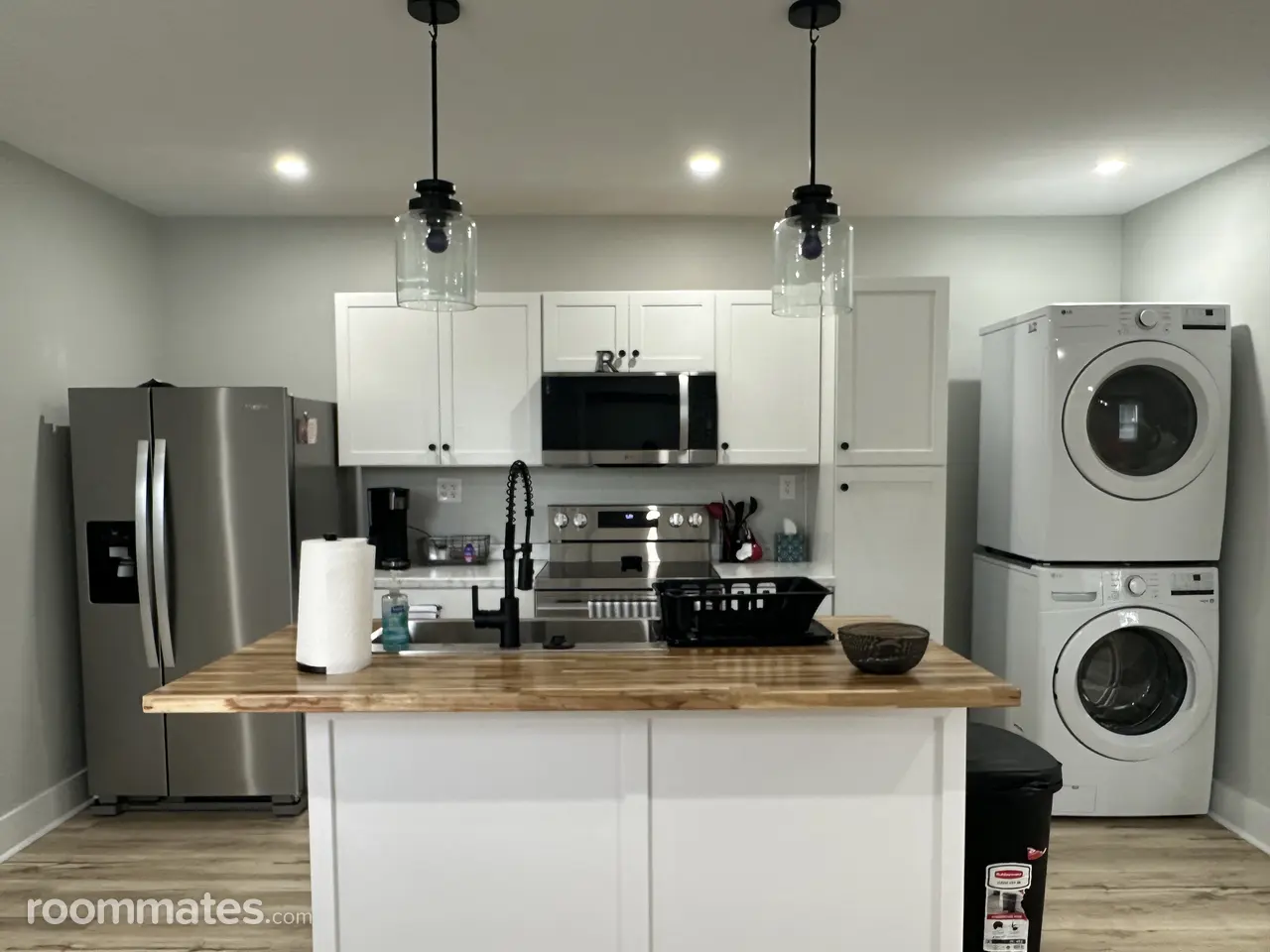 Profile photo 2 of 9