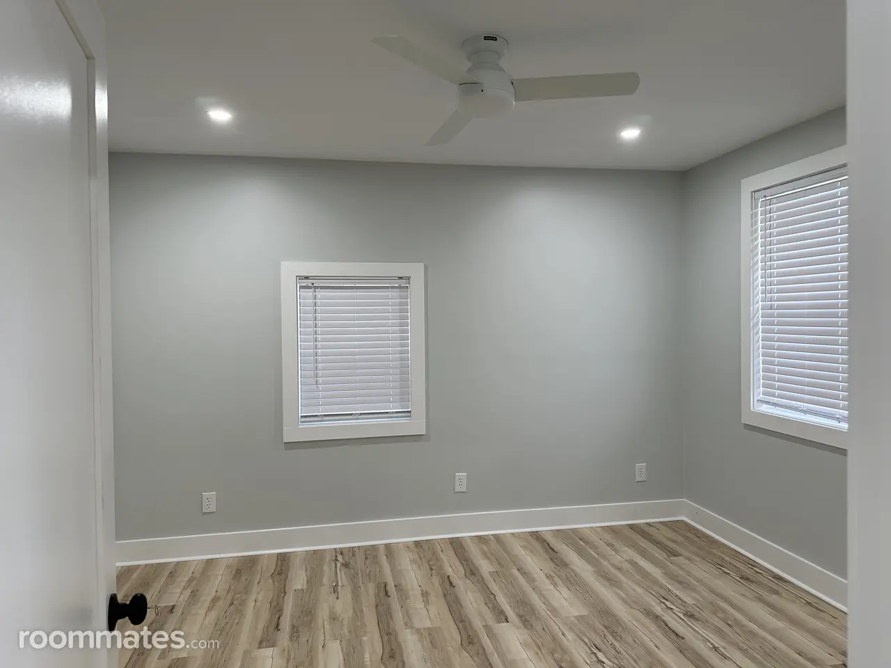 Profile photo 4 of 9