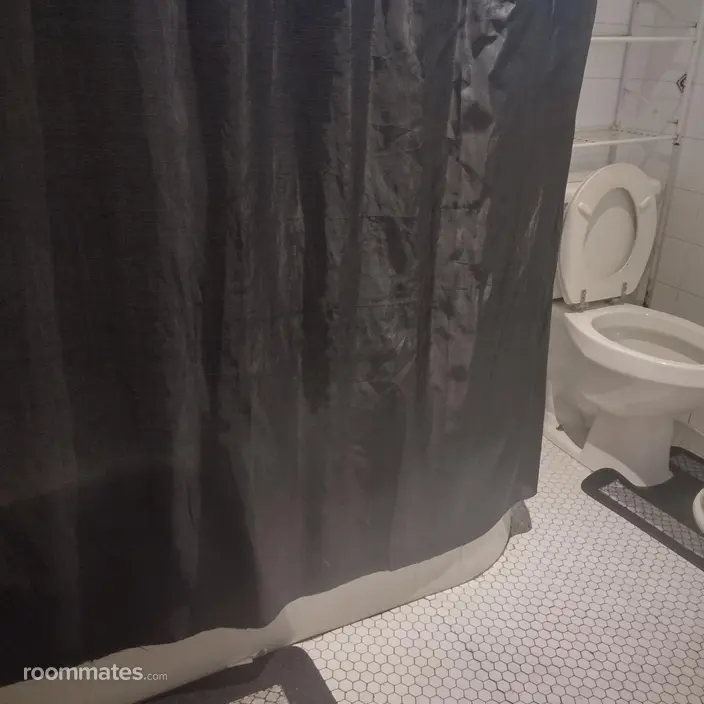 Room for rent in Sacramento, CA $800, house