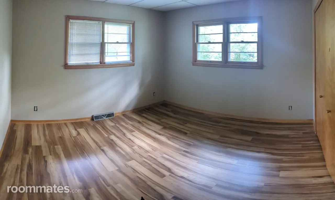 Profile photo 3 of 7