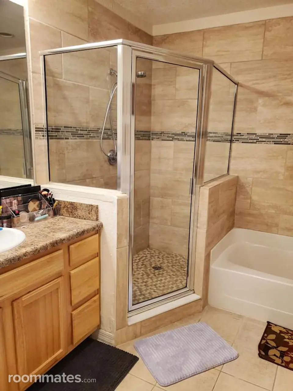 Profile photo 4 of 8