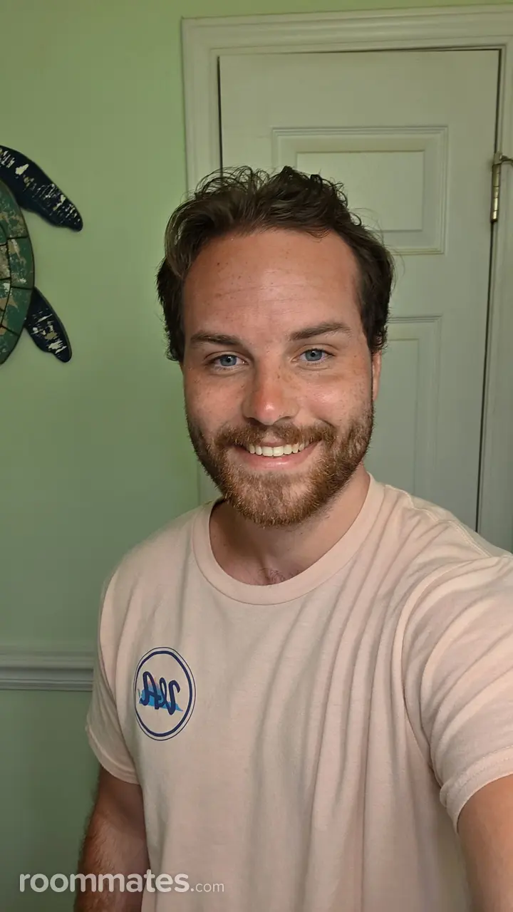 Profile photo 6 of 6