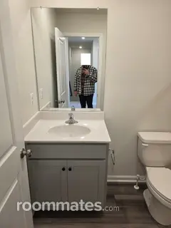 Room for rent in Kearneysville, WV $400, house