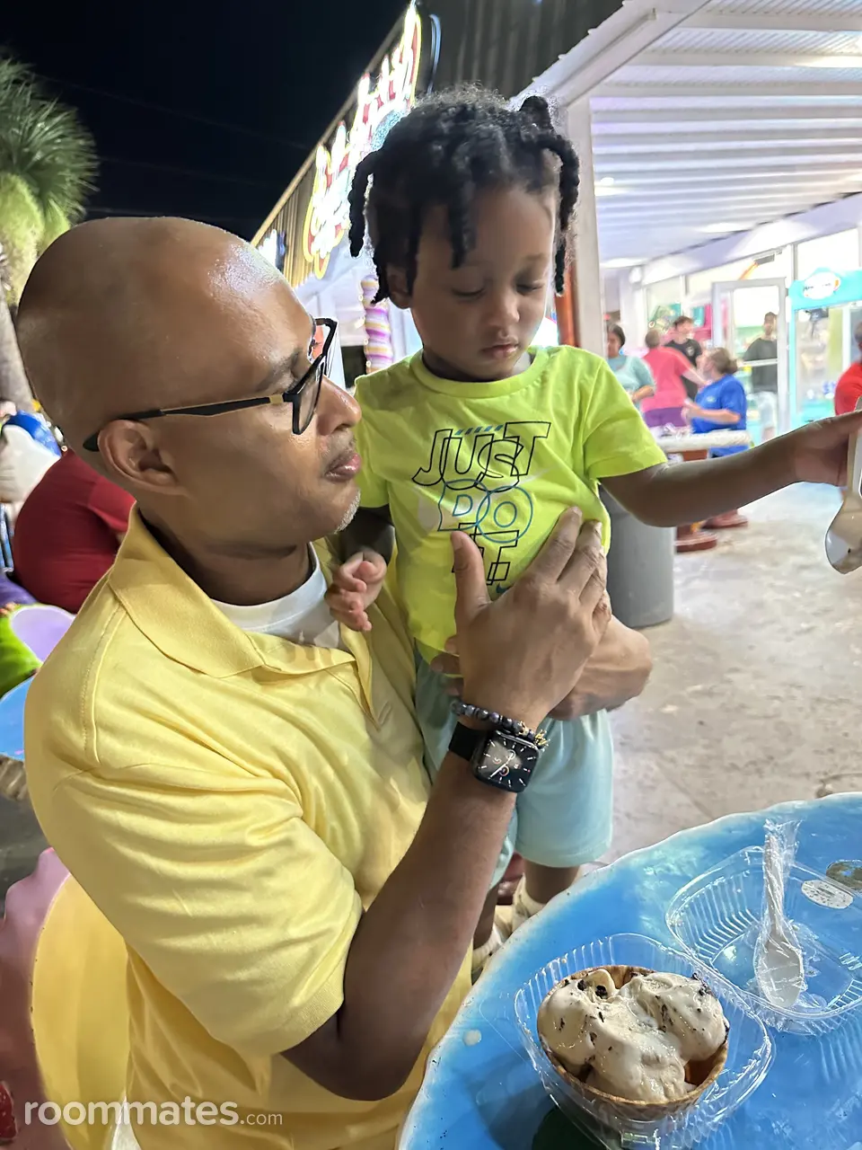 Profile photo 10 of 15