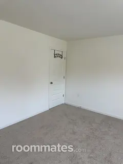 Room for rent in Conyers, GA $1000, house