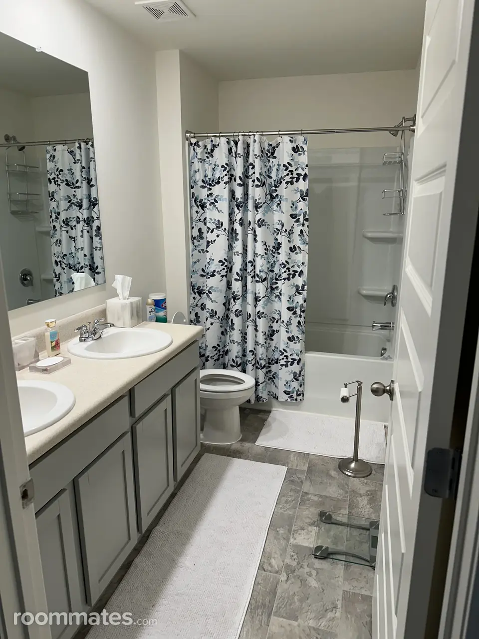 Profile photo 2 of 15