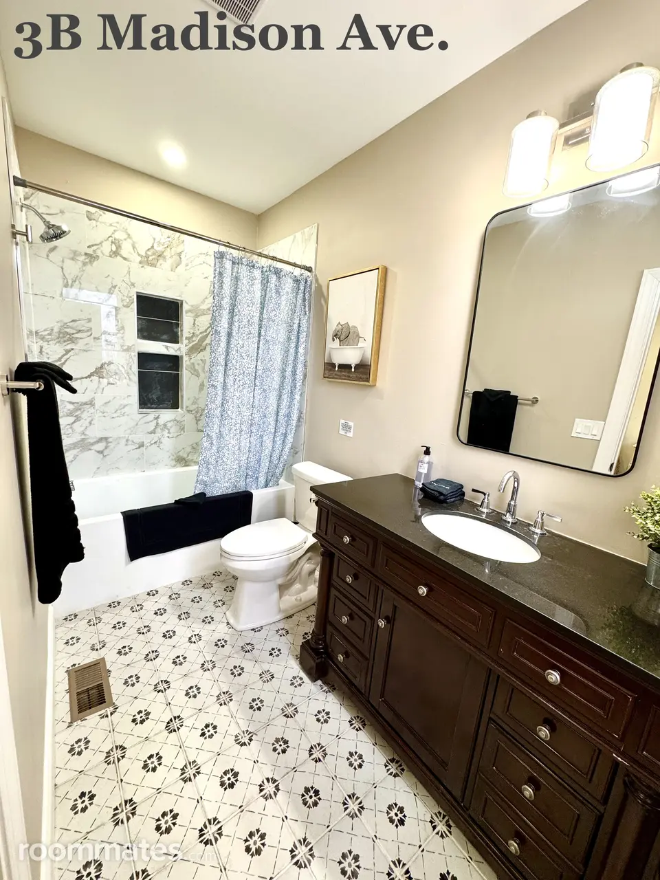 Profile photo 9 of 18