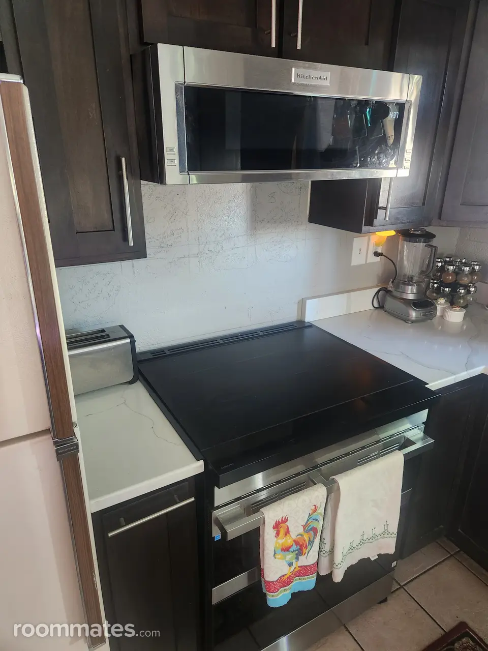 Profile photo 3 of 9