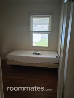 Room for rent in Boise, ID $984, house