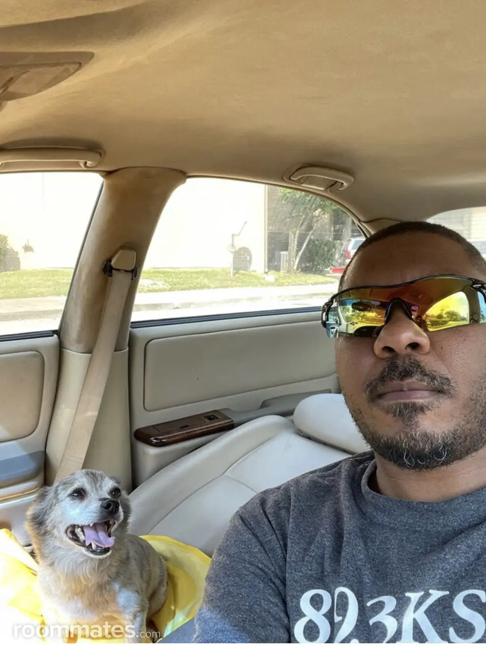 Profile photo 6 of 9