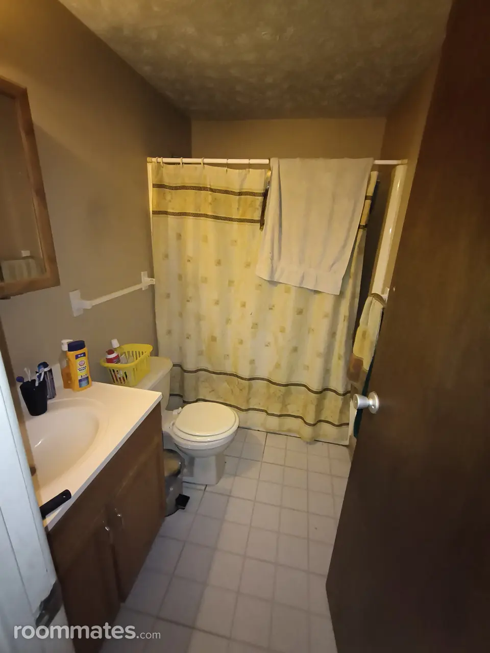 Profile photo 3 of 8