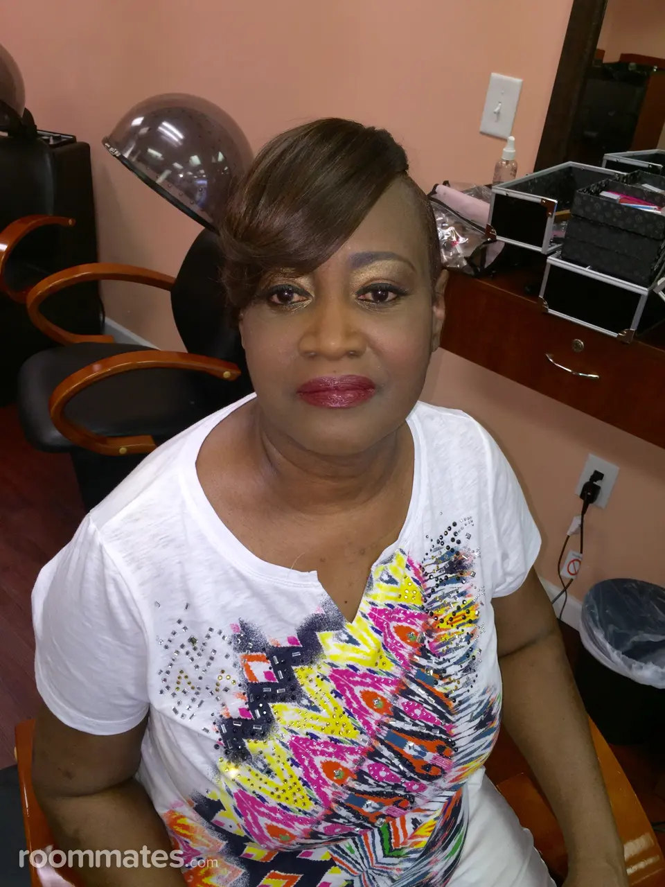 Profile photo 1 of 1