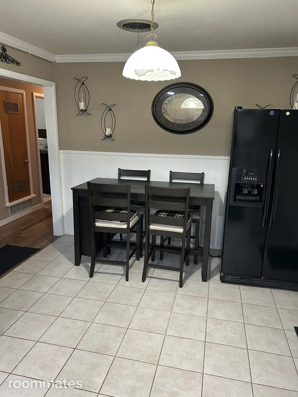 Profile photo 7 of 12