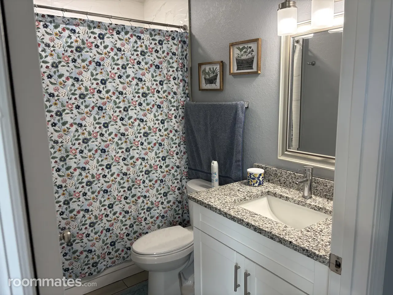 Profile photo 9 of 11