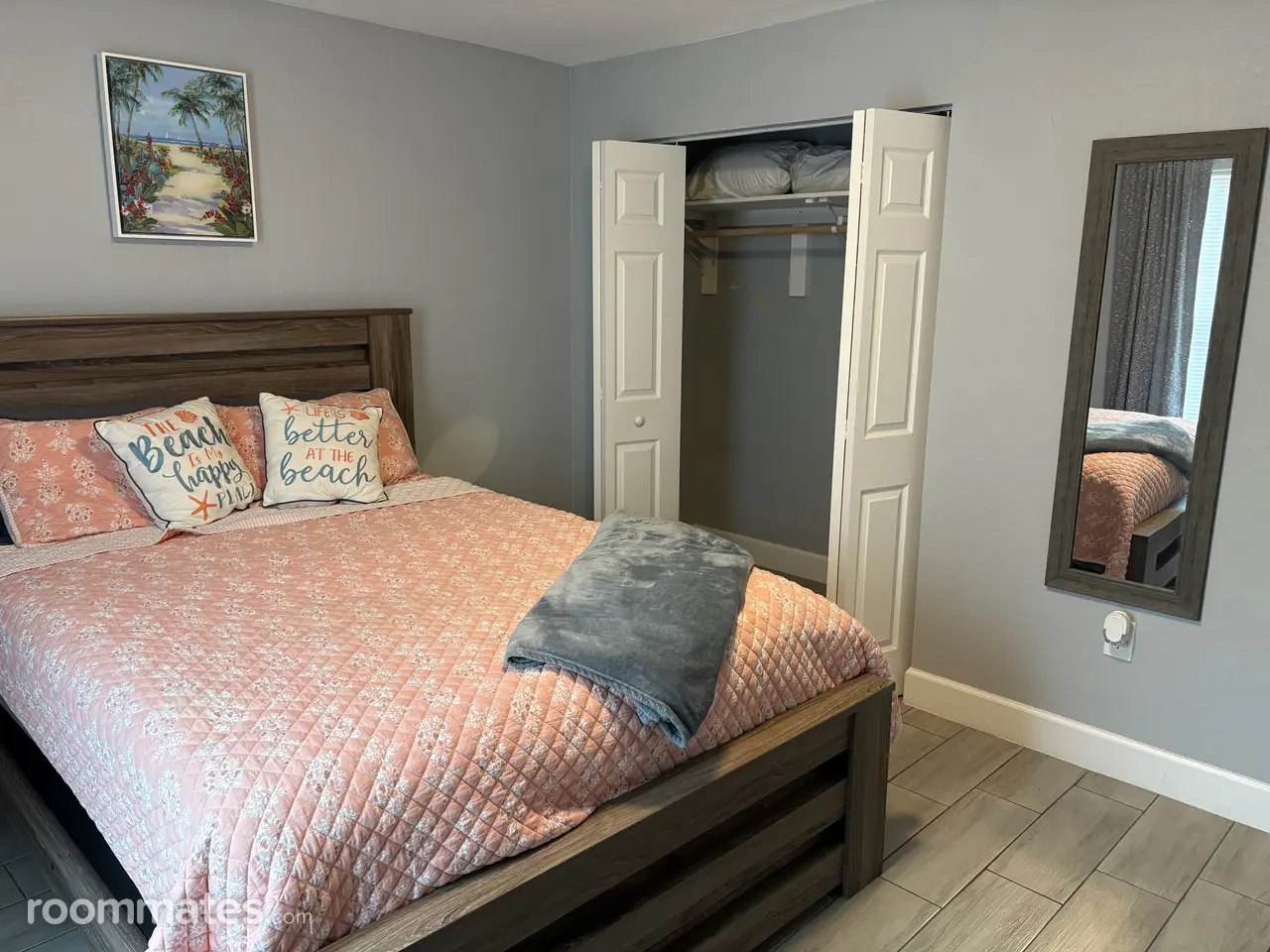 Profile photo 3 of 11