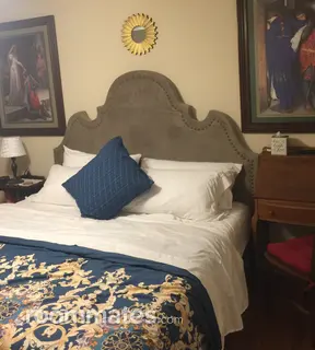 Room for rent in Norfolk, VA $1000, house