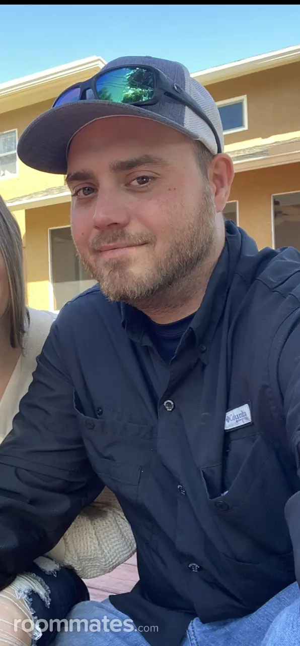 Profile photo 1 of 1