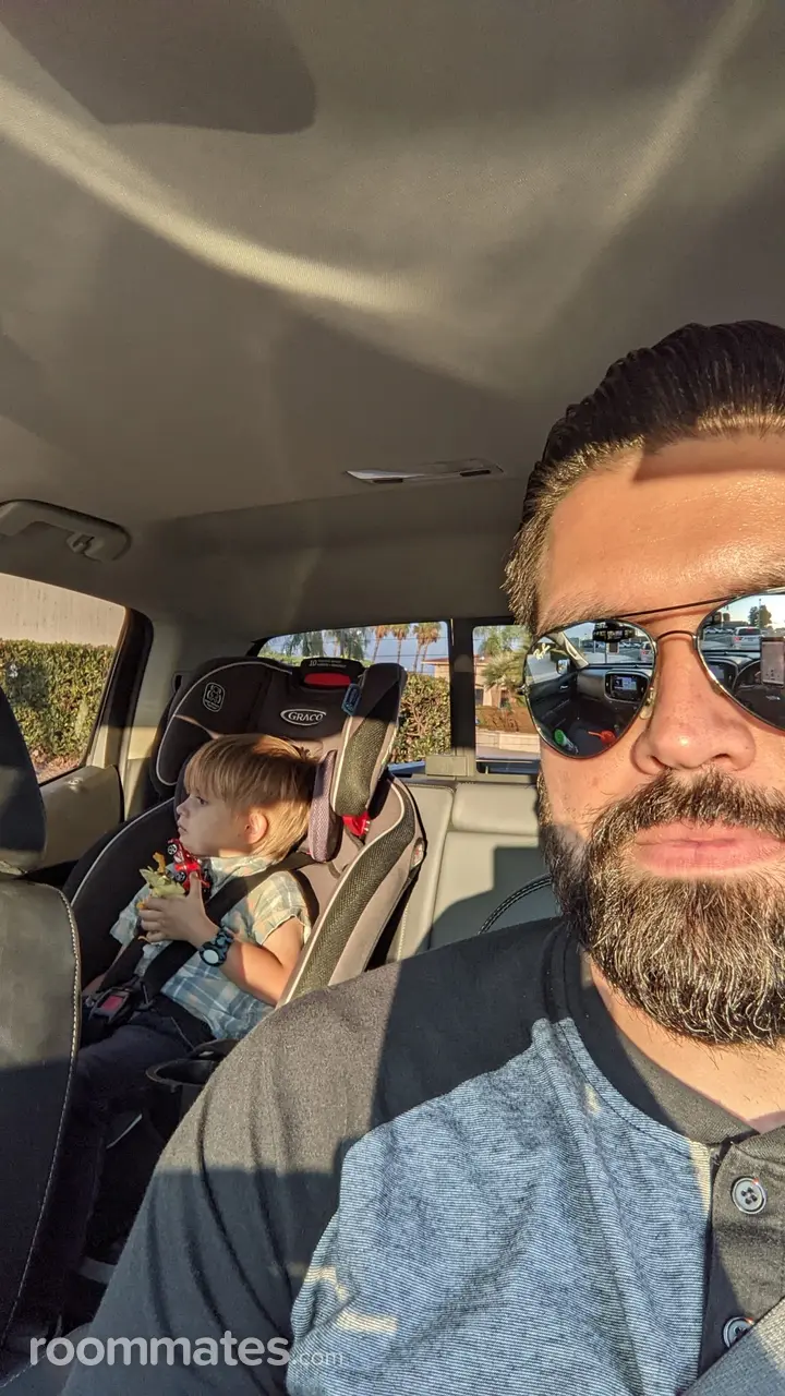 Profile photo 1 of 1