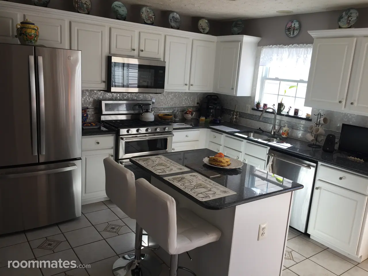 Profile photo 6 of 9