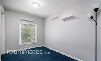 Room for rent in Wyoming, MI $900, house