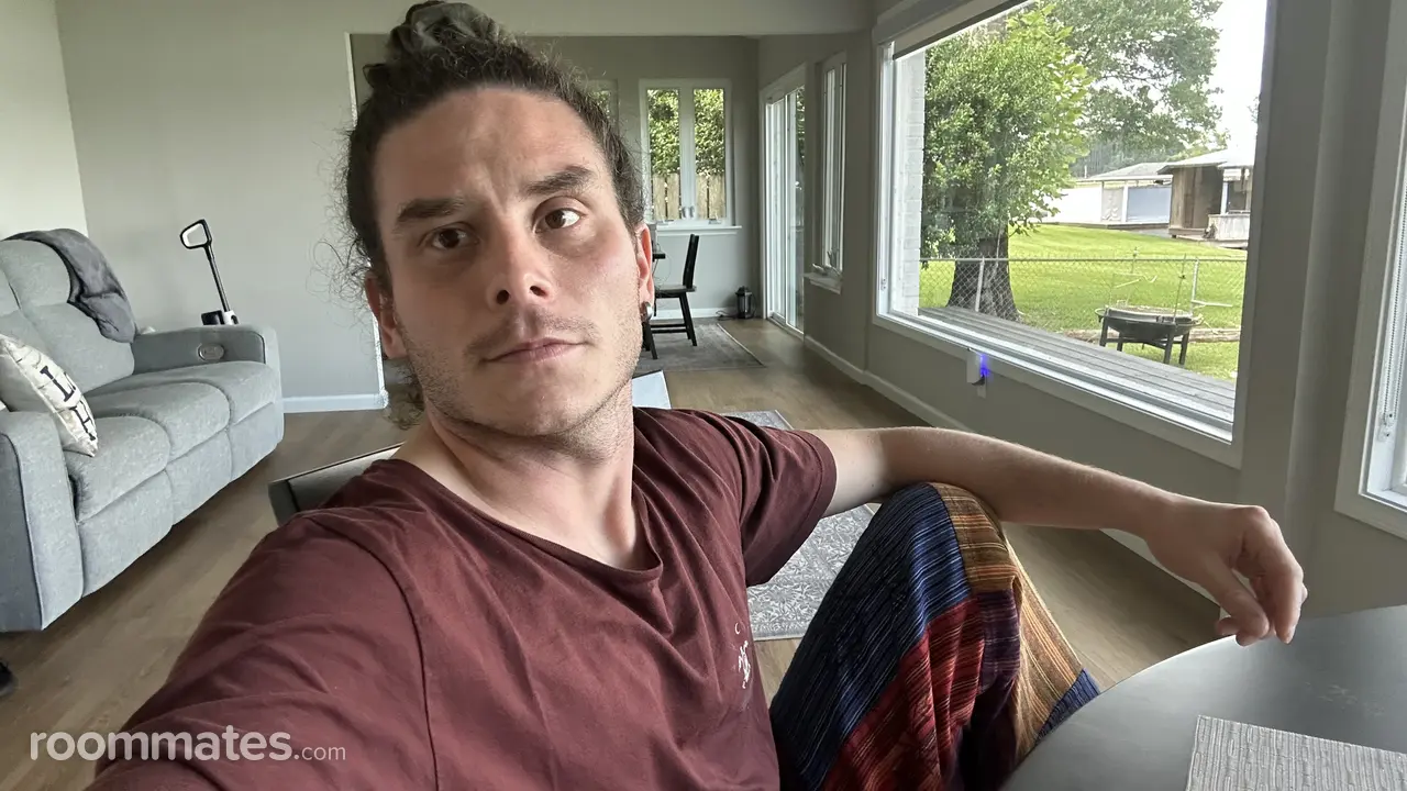 Profile photo 1 of 7