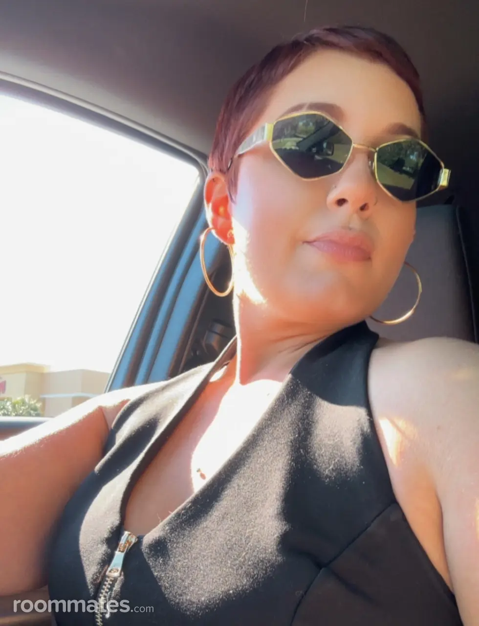 Profile photo 1 of 2