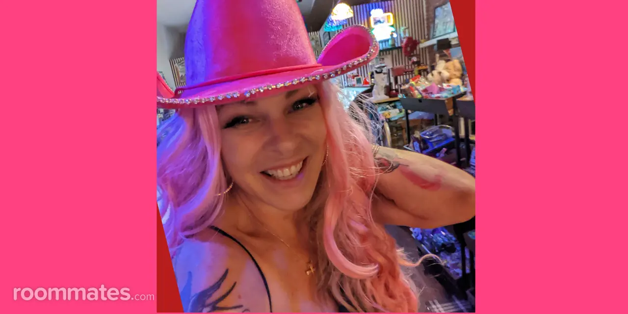 Profile photo 11 of 11