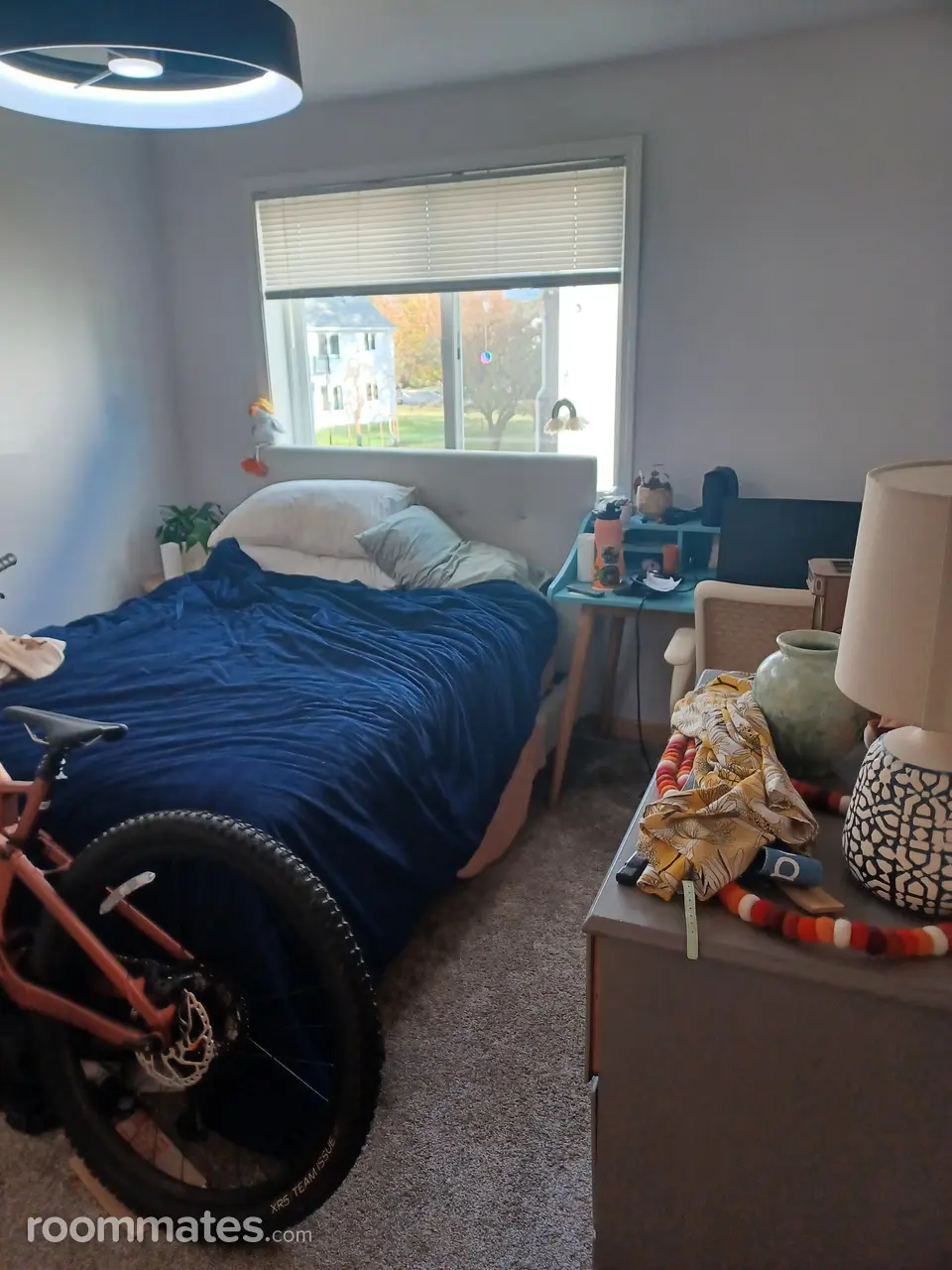 Profile photo 2 of 4