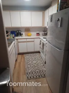 Room for rent in Bellingham, WA $730, condo