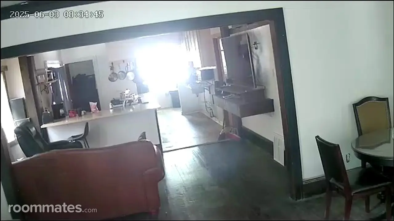 Profile photo 5 of 8