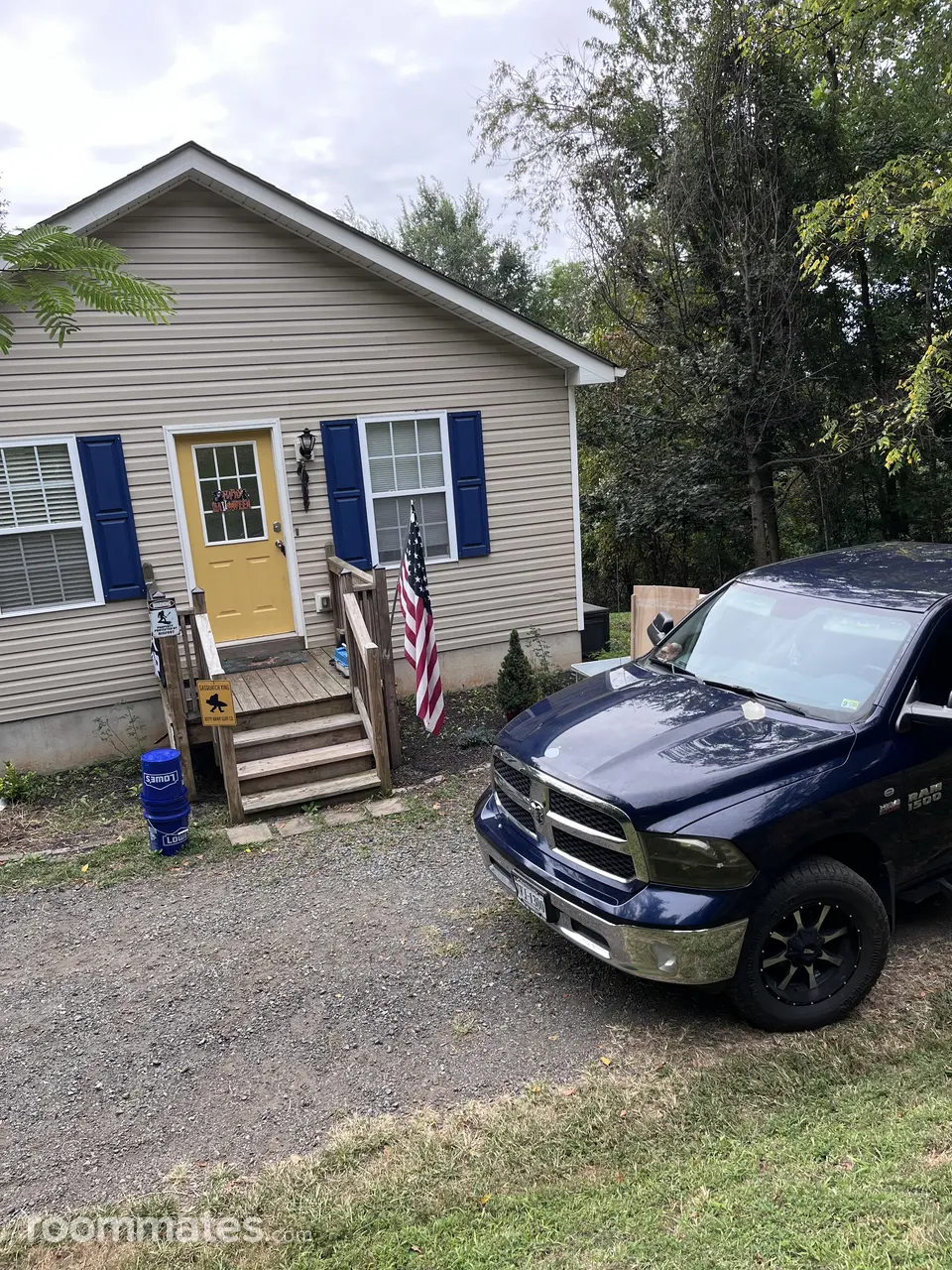 Profile photo 7 of 13