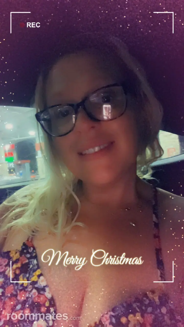 Profile photo 1 of 5