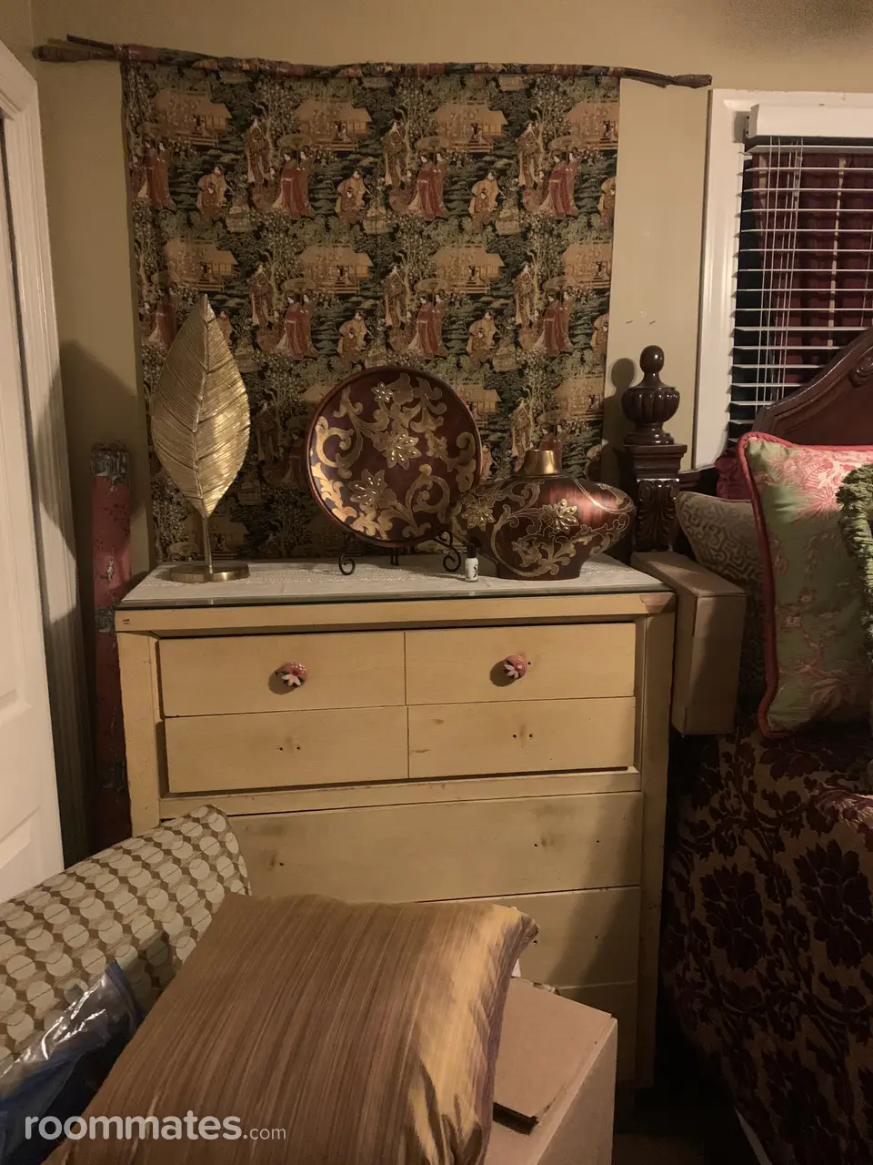 Profile photo 3 of 8