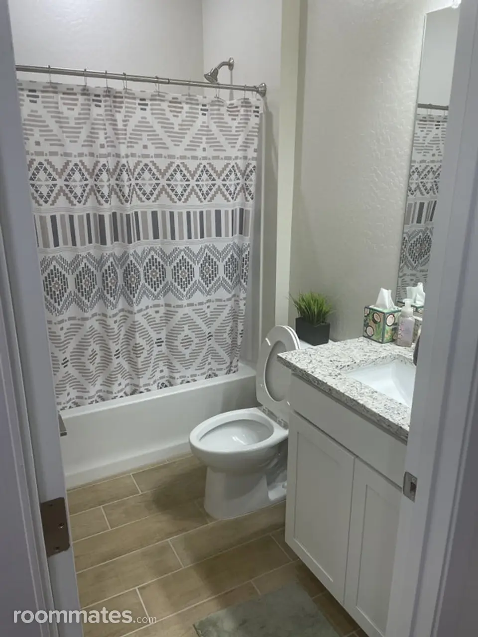 Profile photo 5 of 9