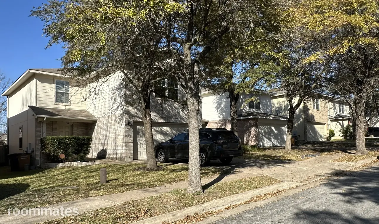 Profile photo 1 of 15