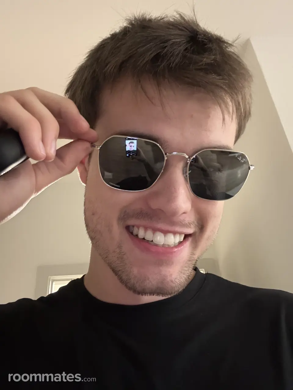 Profile photo 4 of 4