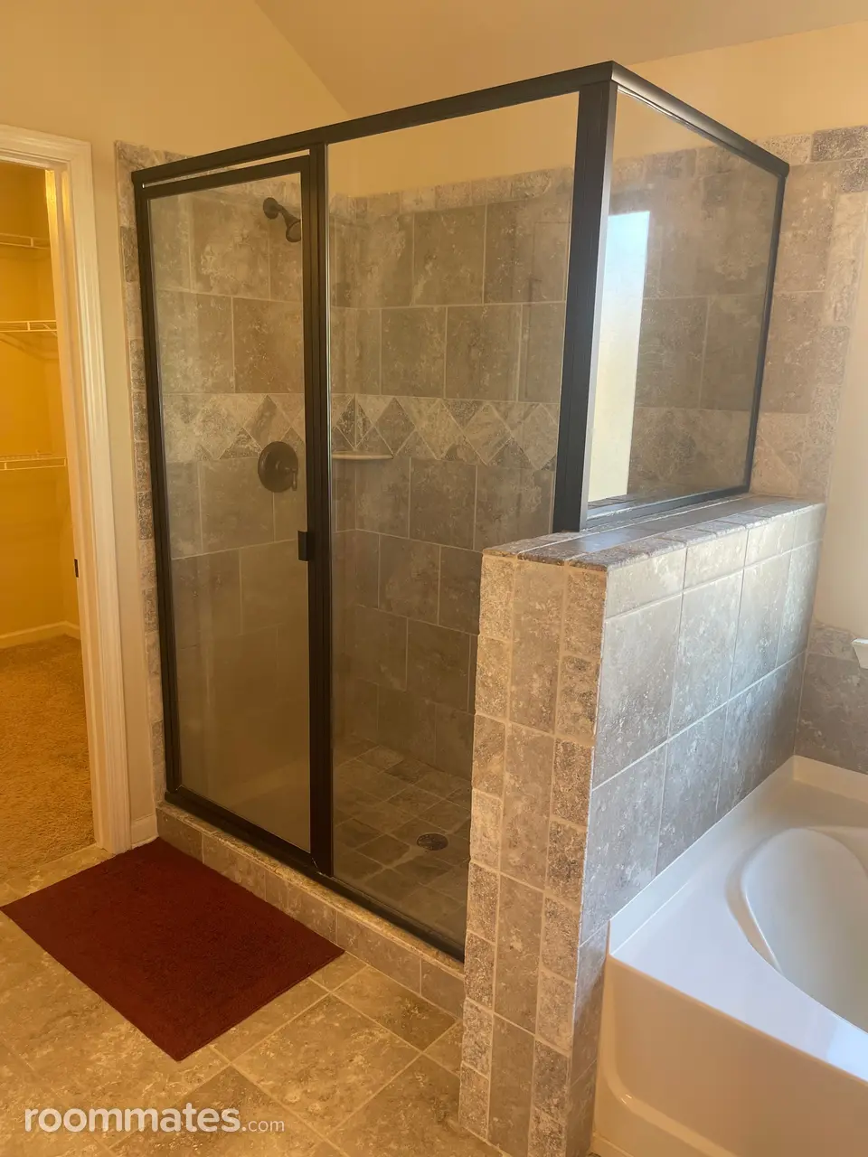 Profile photo 5 of 9