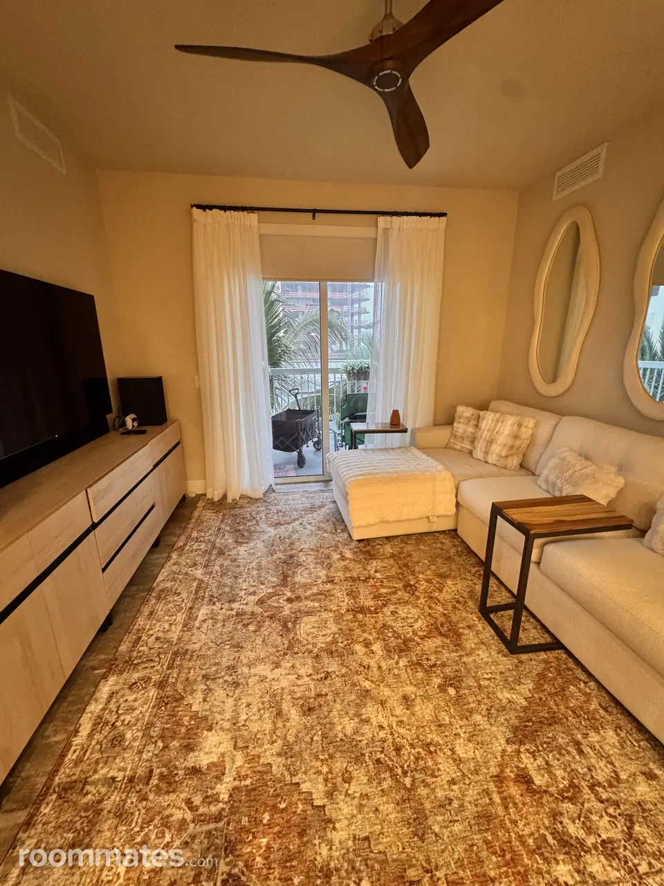 Profile photo 7 of 15