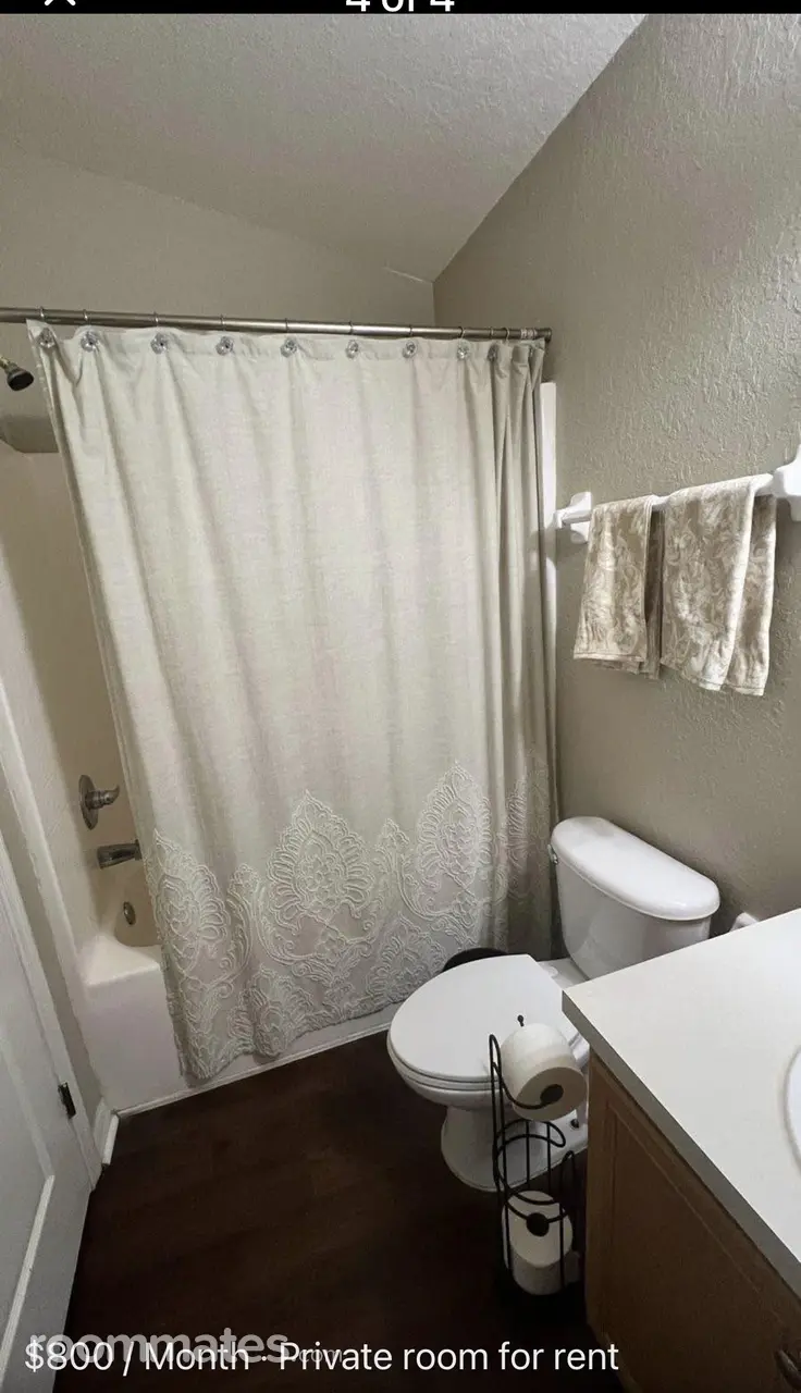 Profile photo 1 of 14