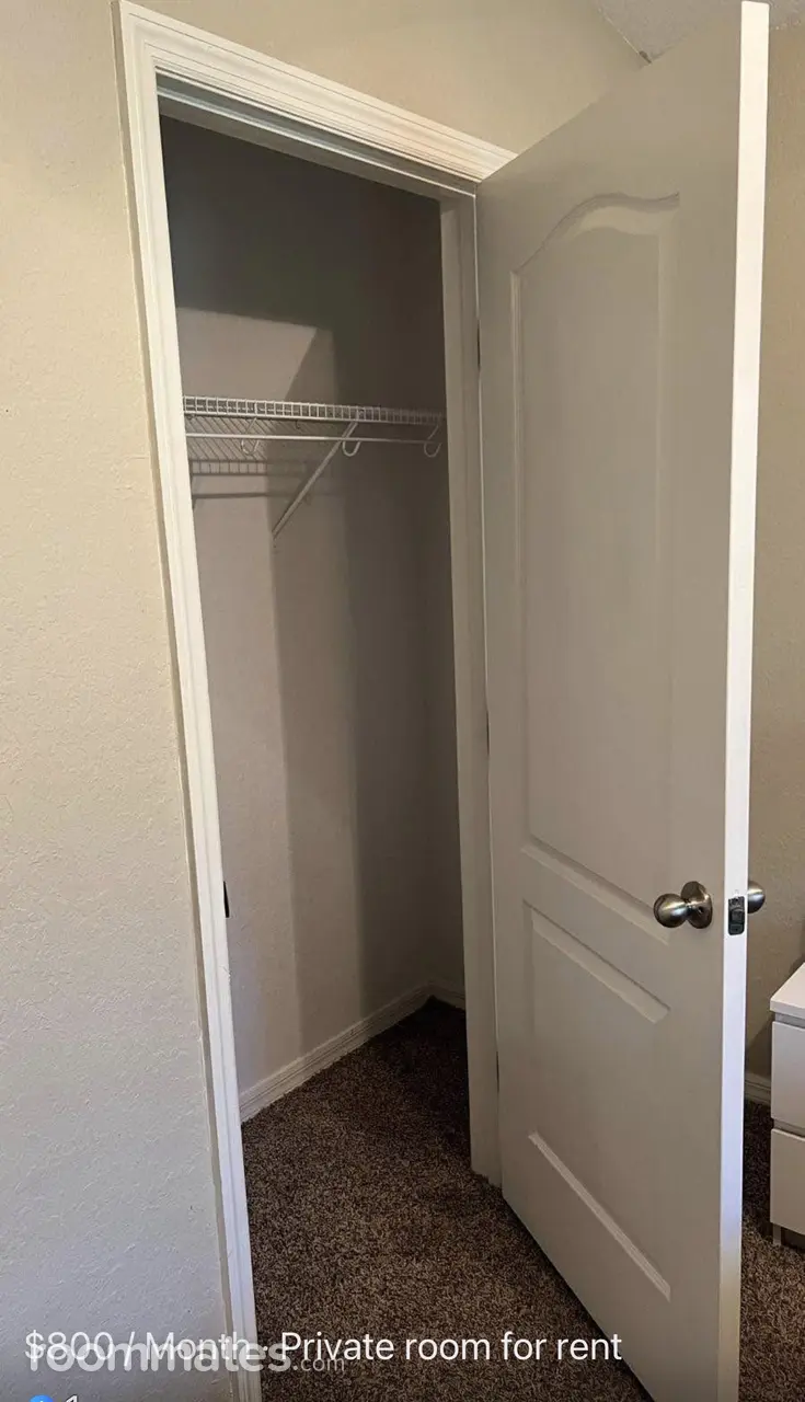 Profile photo 2 of 14