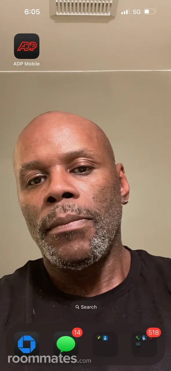 Profile photo 4 of 4