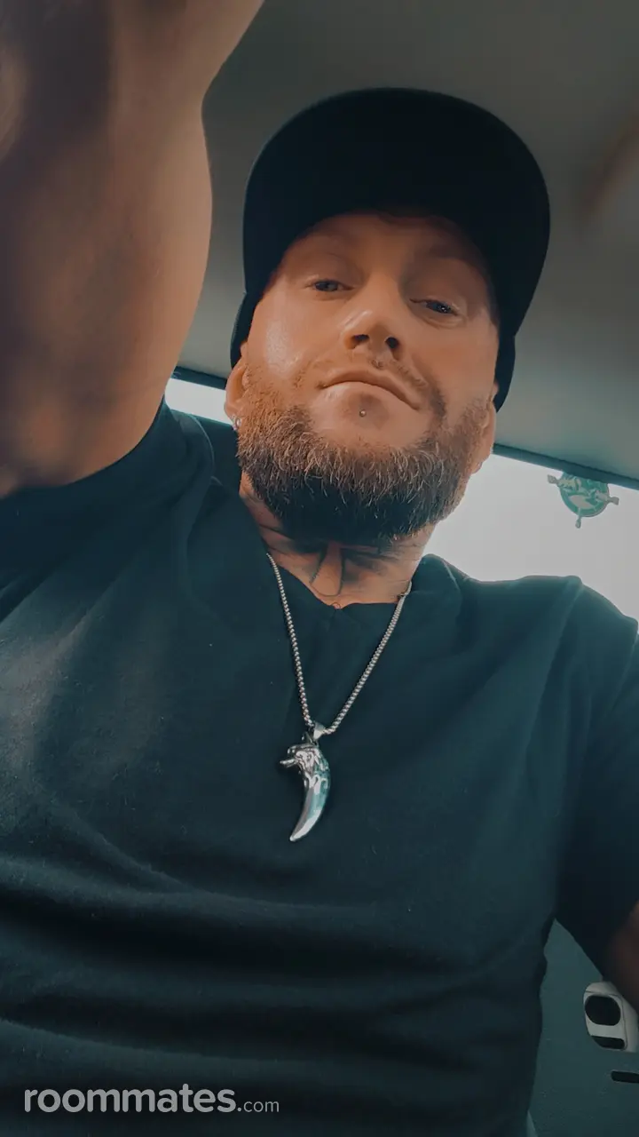 Profile photo 3 of 5